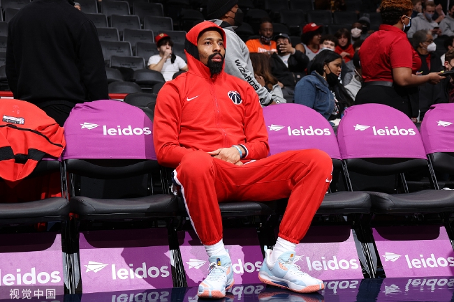 令人意外的 令人意外的