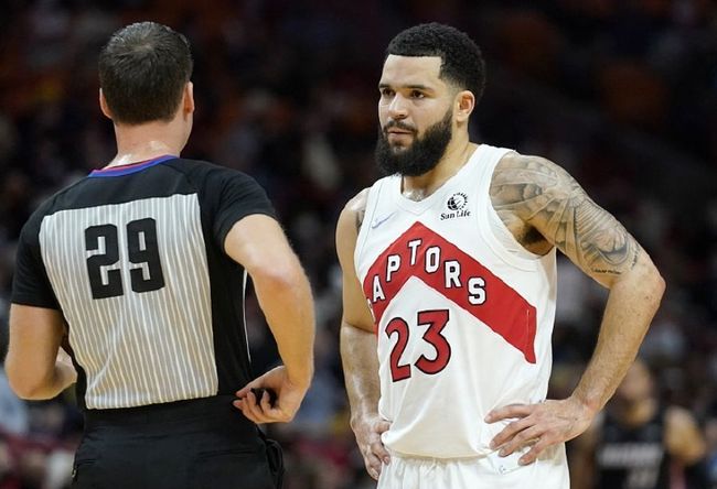 当球队通过 当球队通过